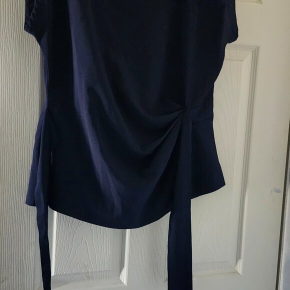 Blouse - Picture 2 of 7